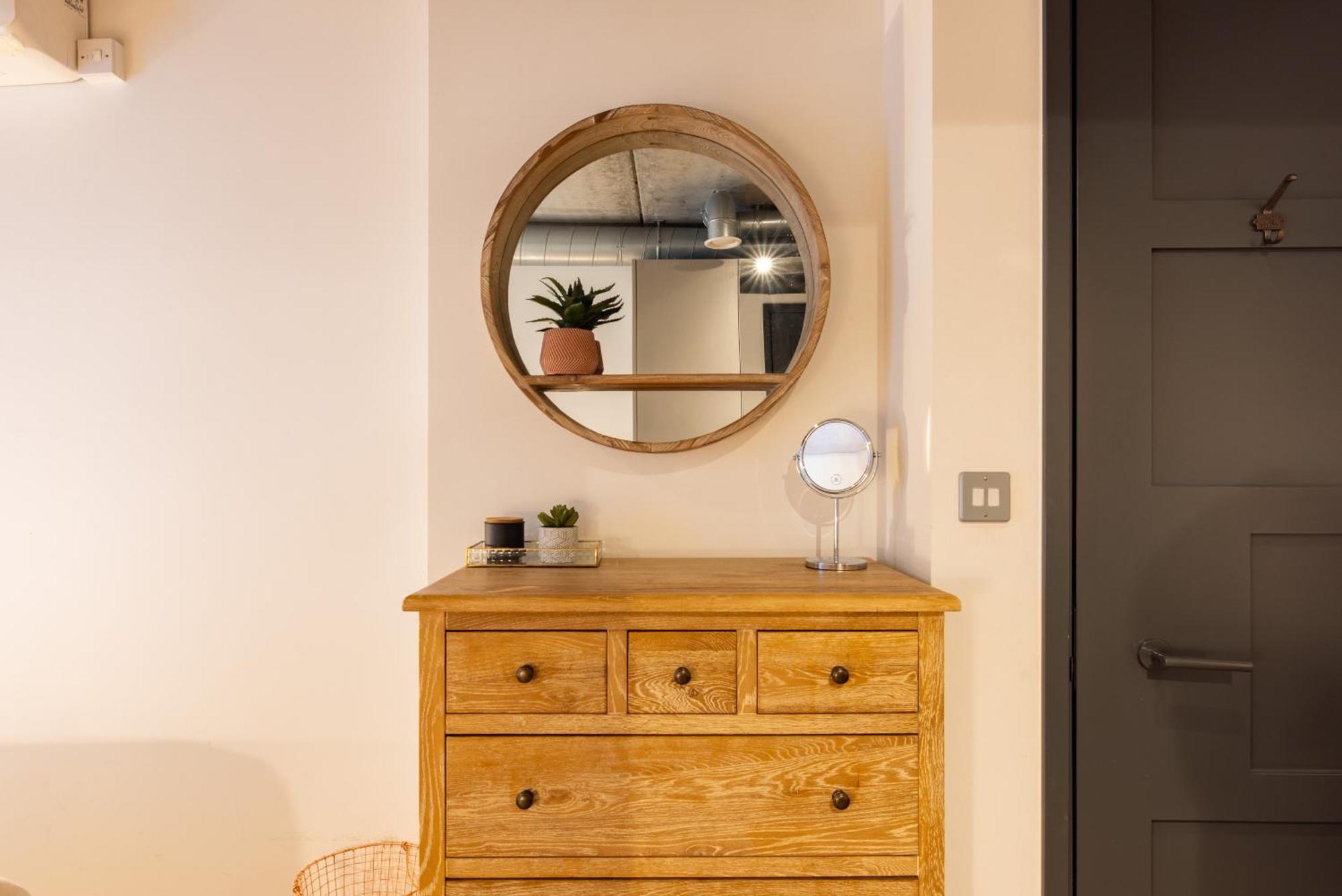 South Bank Loft - Industrial-chic Near Tate Modern, Borough Market, River Thames Leilighet *