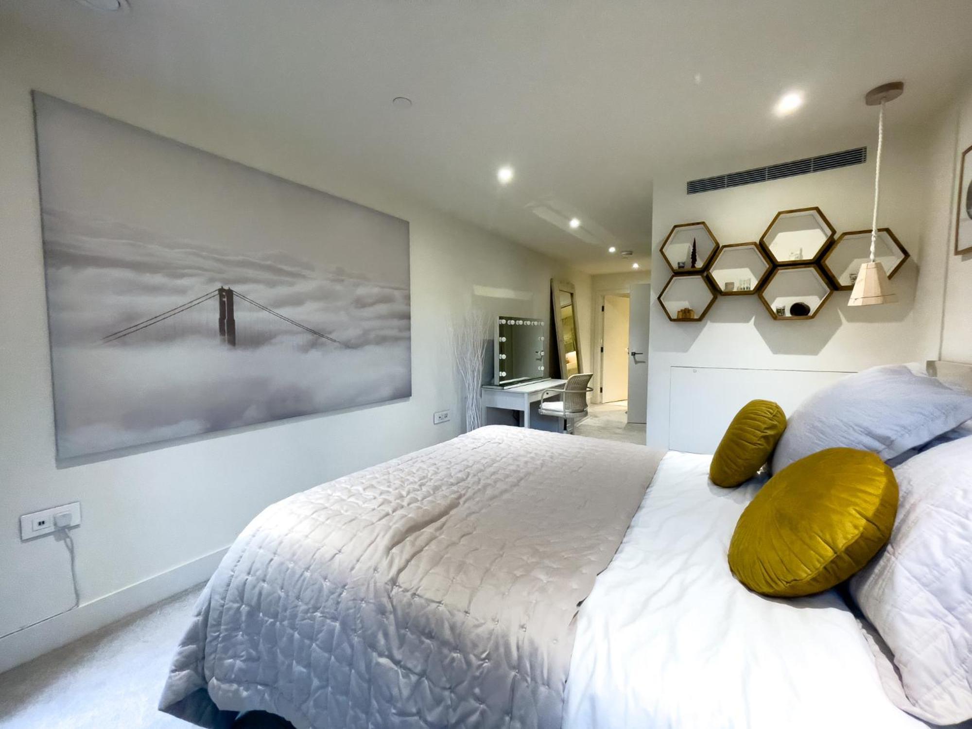 Appartement F9-fantastic 2 Bedroom Flat In Nw3! Londen