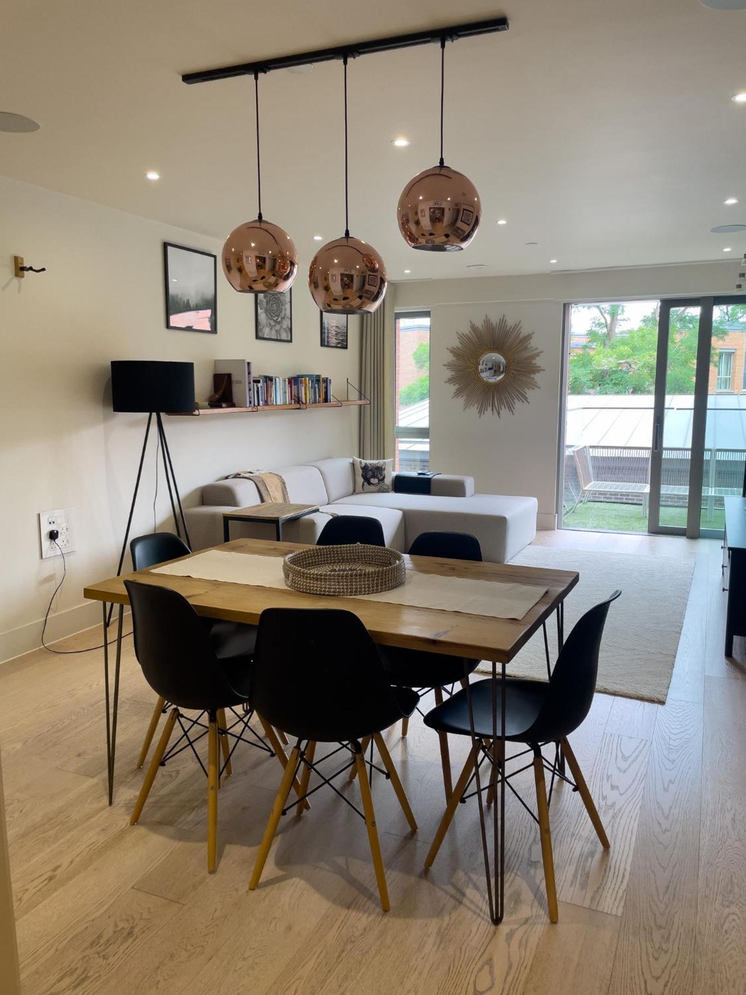 Appartement F9-fantastic 2 Bedroom Flat In Nw3! *