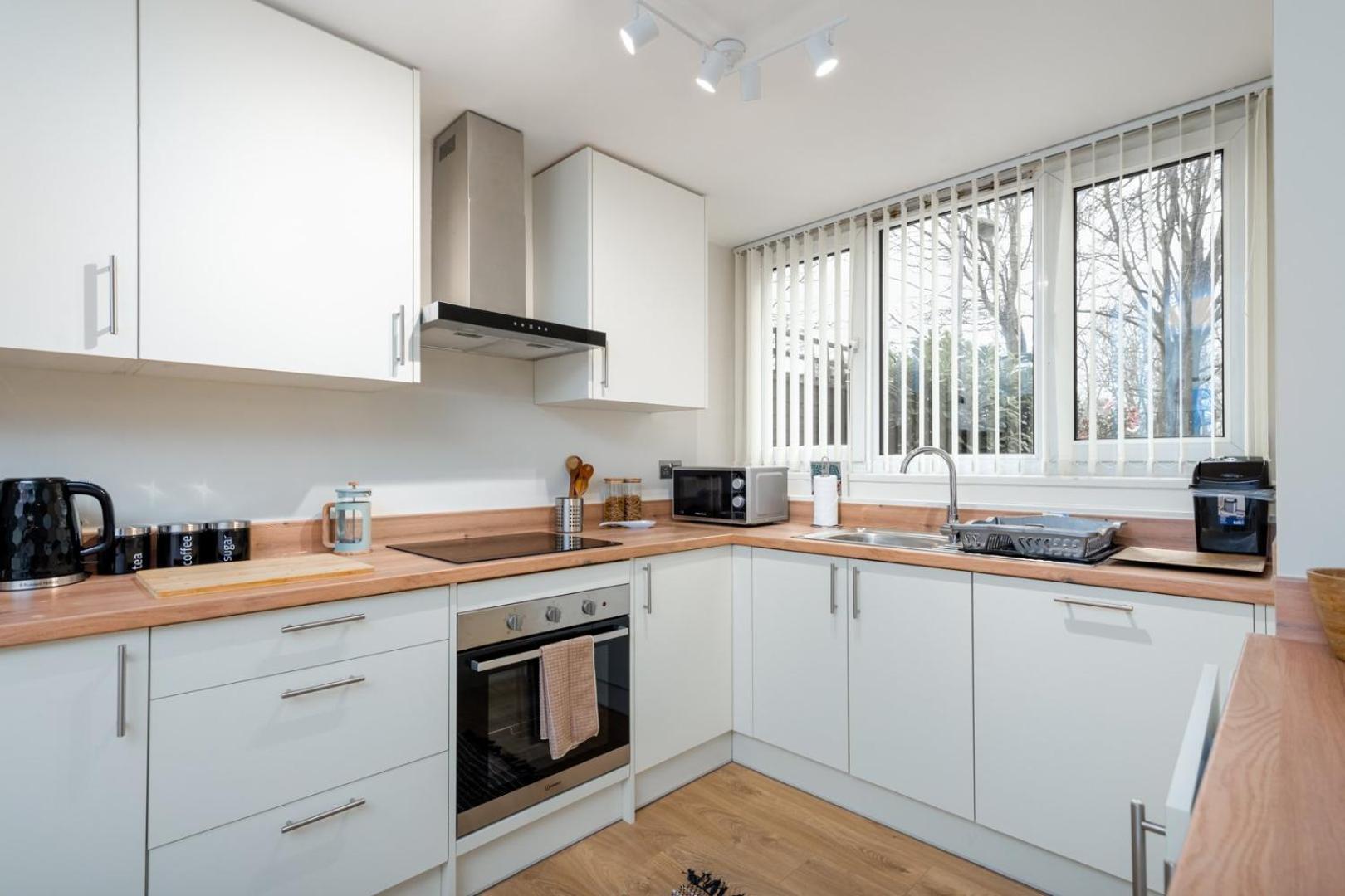 Guestready - Spacious Retreat At Grange Park * London