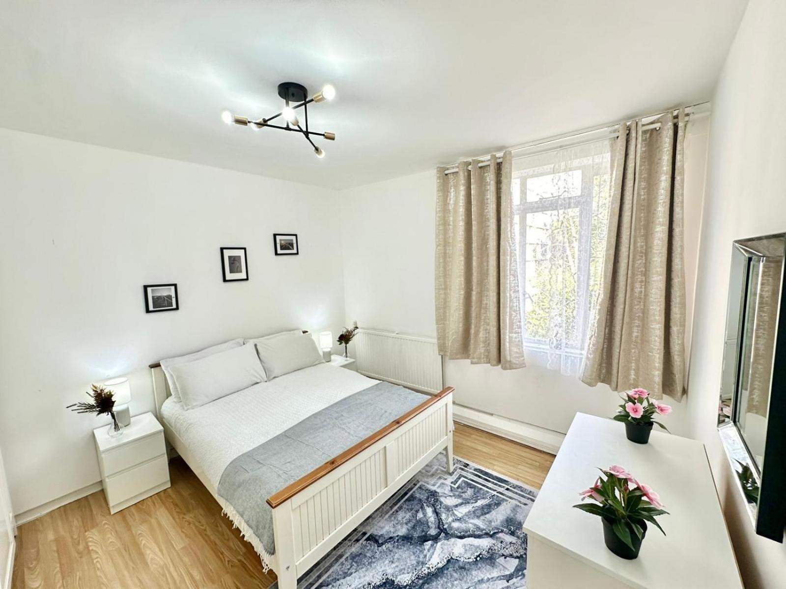Paddington Two Bedroom Apartment London