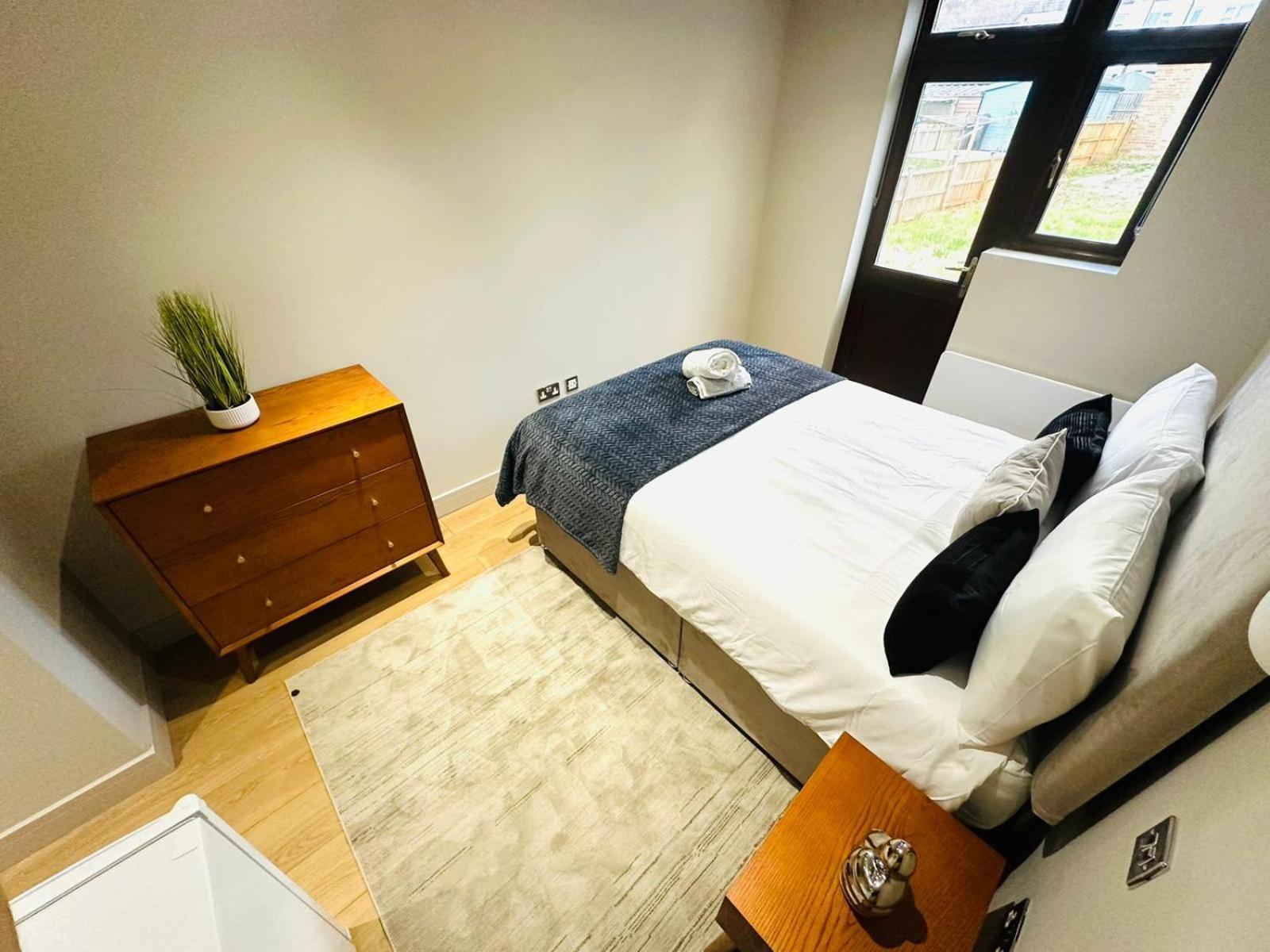 Gjestgiverier Ensuite Ii Great Location Close To Eye