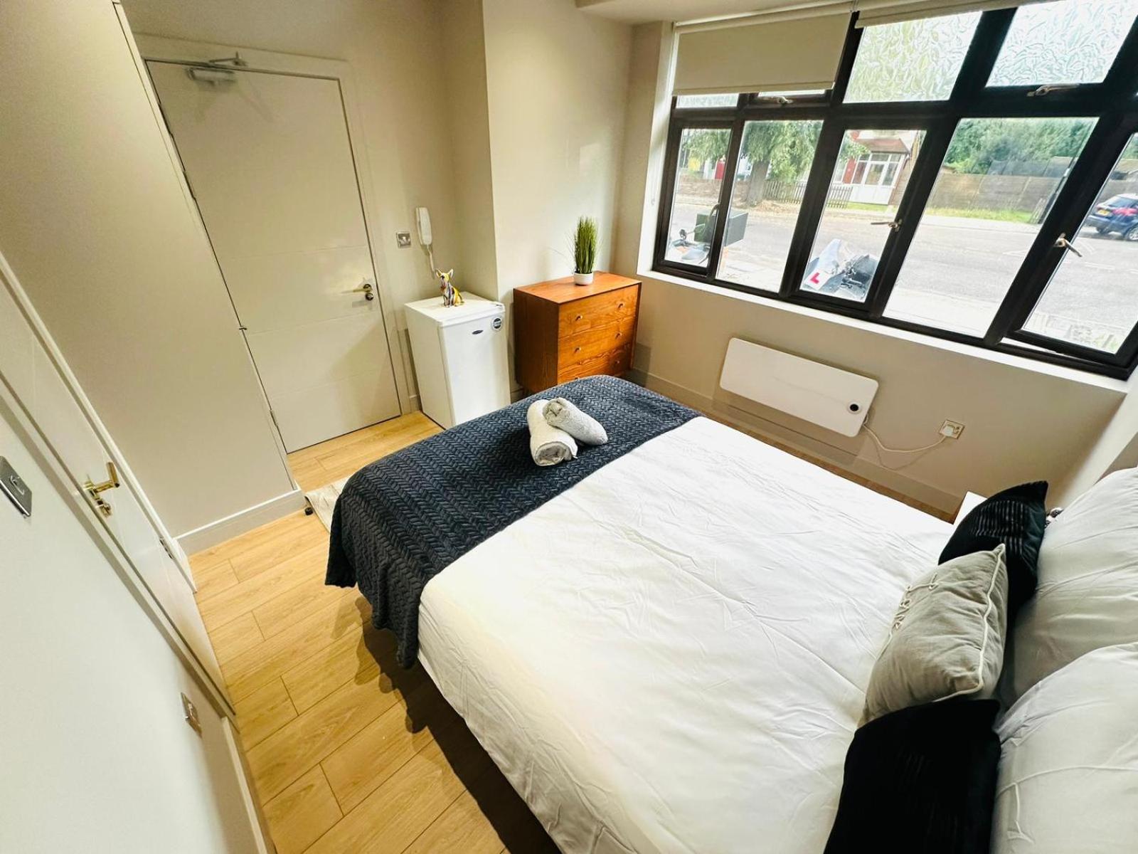 Ensuite Ii Great Location Close To Eye * London