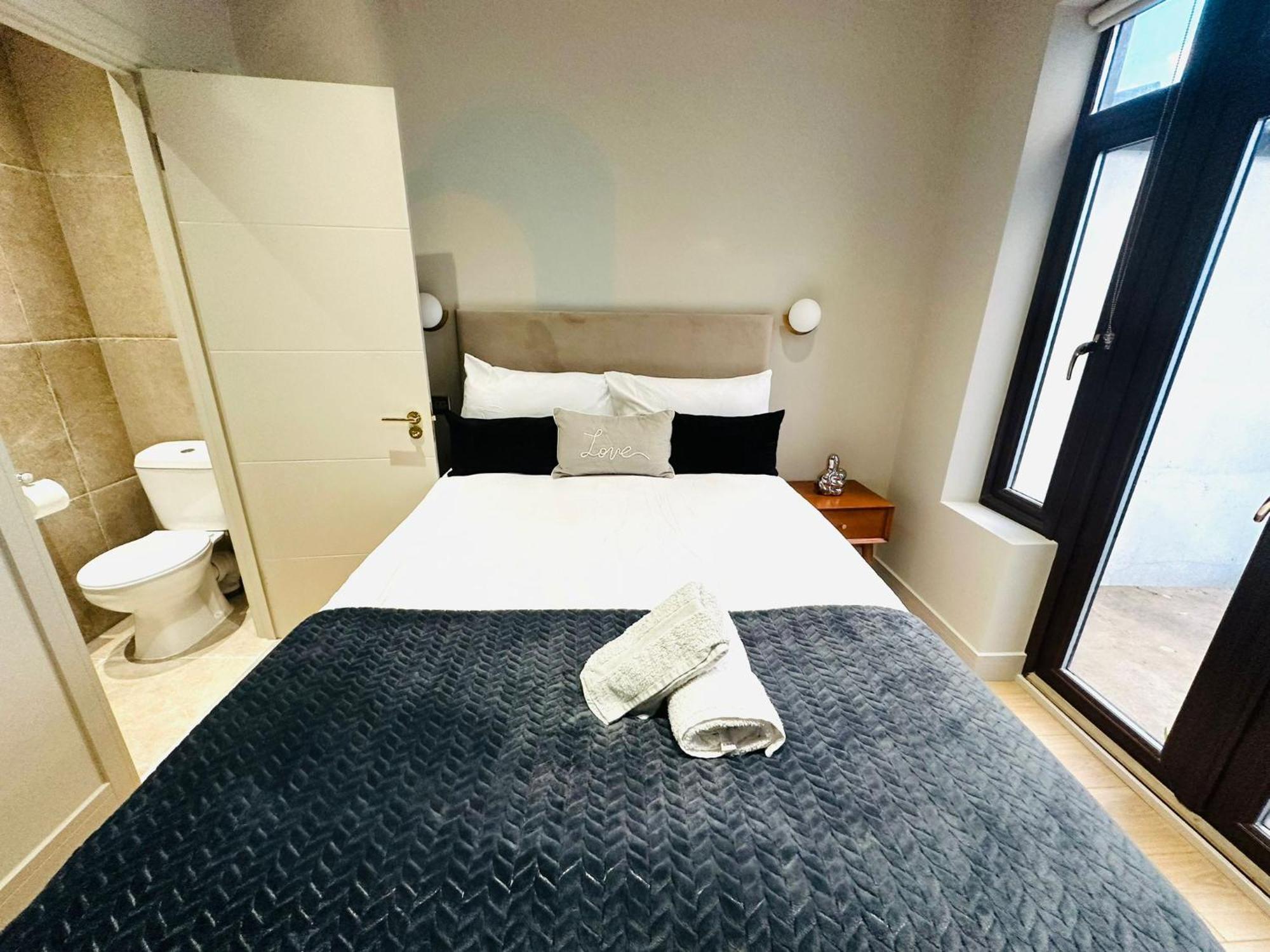 Ensuite Ii Great Location Close To Eye Gjestgiverier London