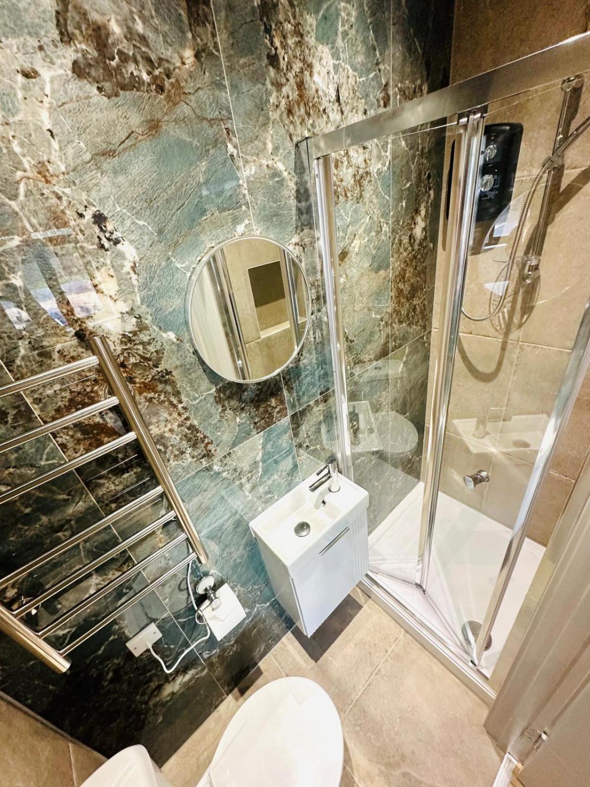 Gjestgiverier Ensuite Ii Great Location Close To Eye *