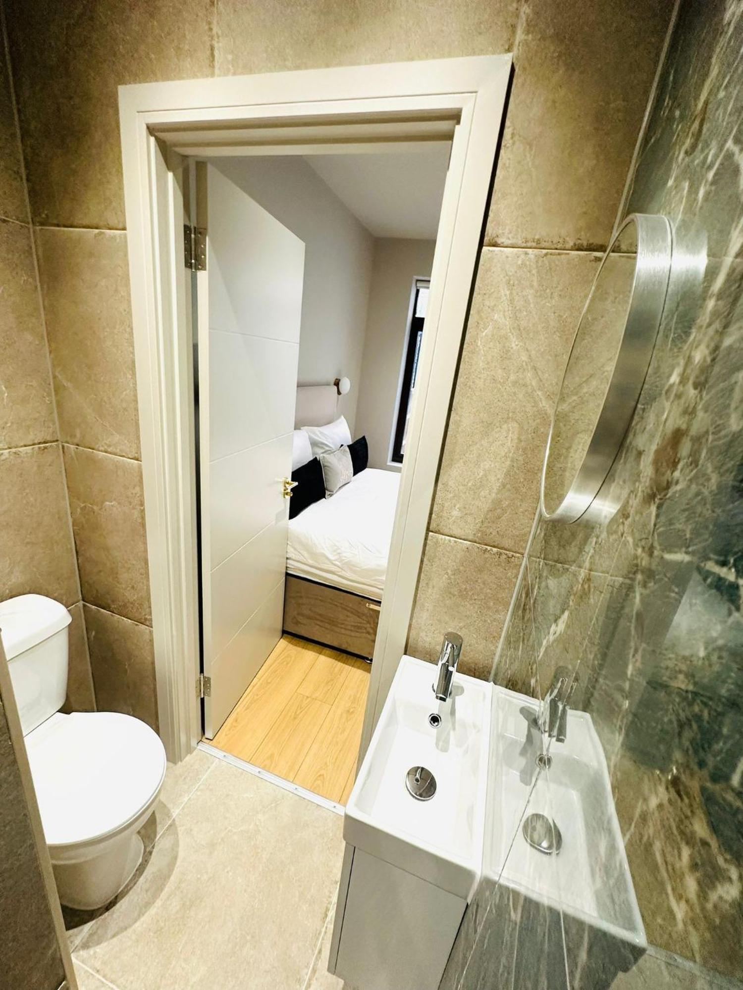 Ensuite Ii Great Location Close To Eye Gjestgiverier *