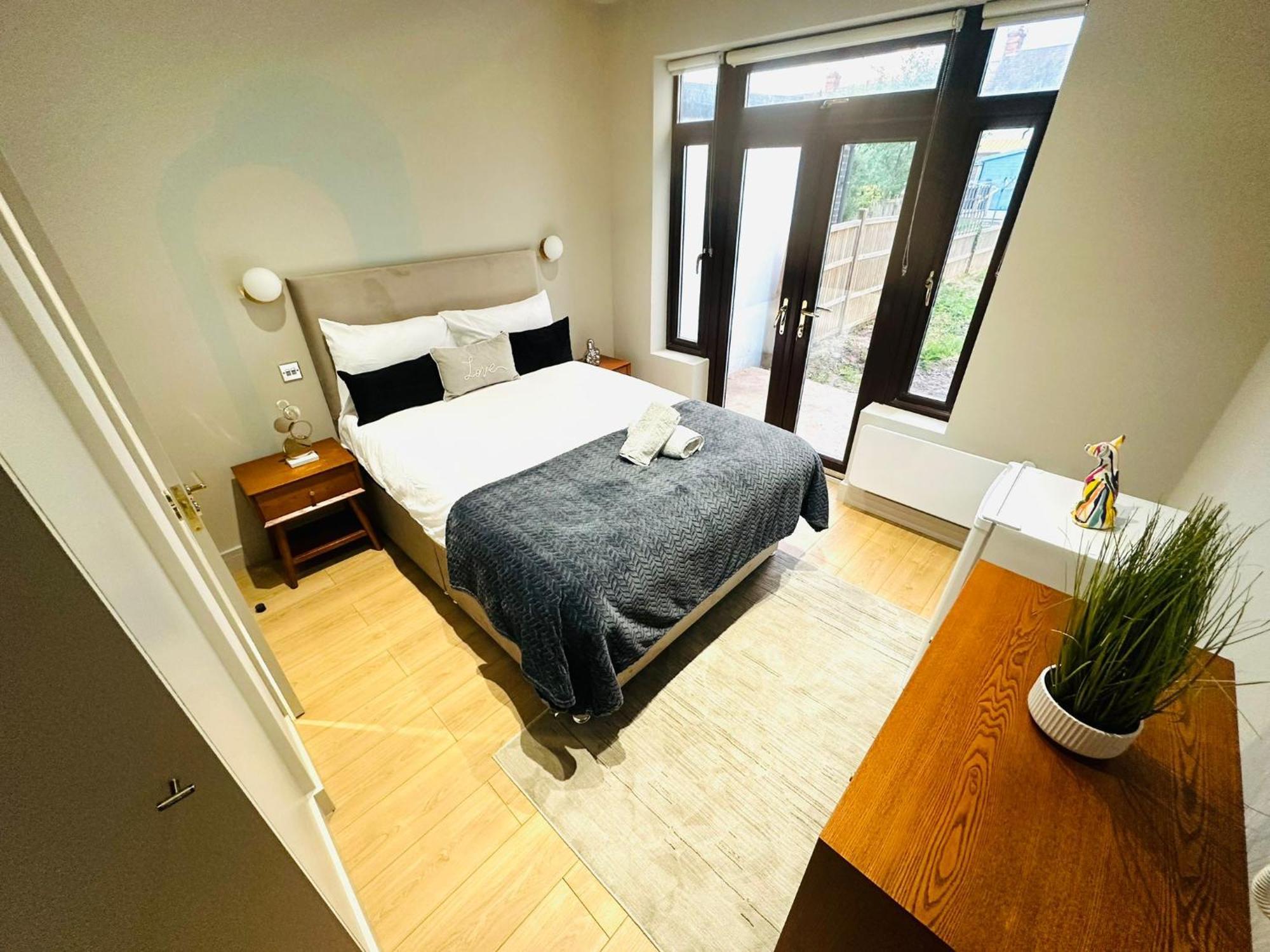 Gjestgiverier Ensuite Ii Great Location Close To Eye *