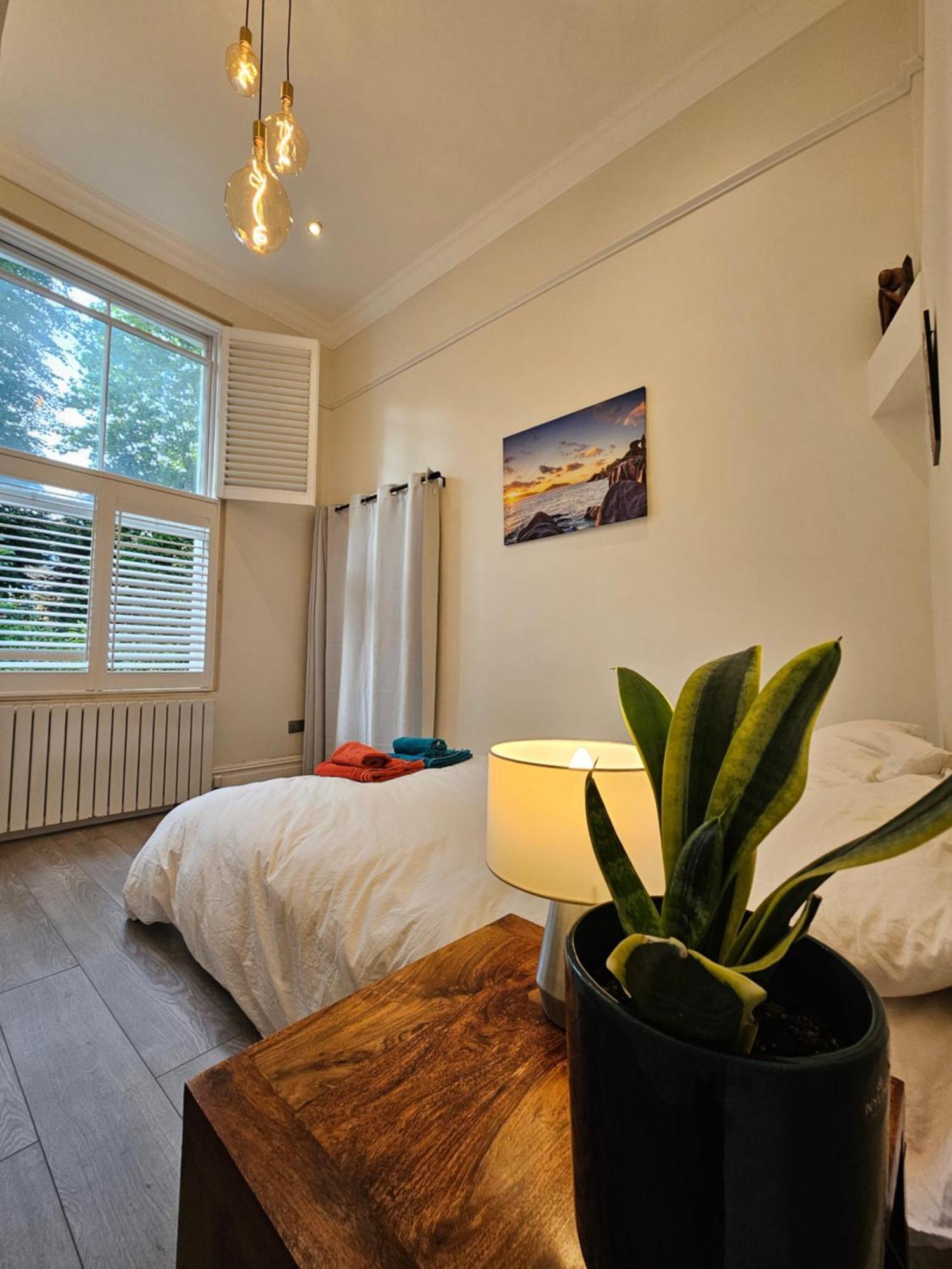 1 Bed Flat Near Little Venice And Paddington Leilighet *