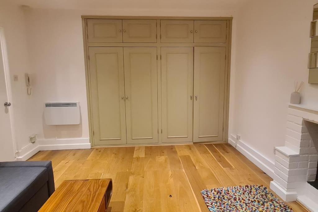 Amazing 2 Beds Notting Hill Gate Leilighet