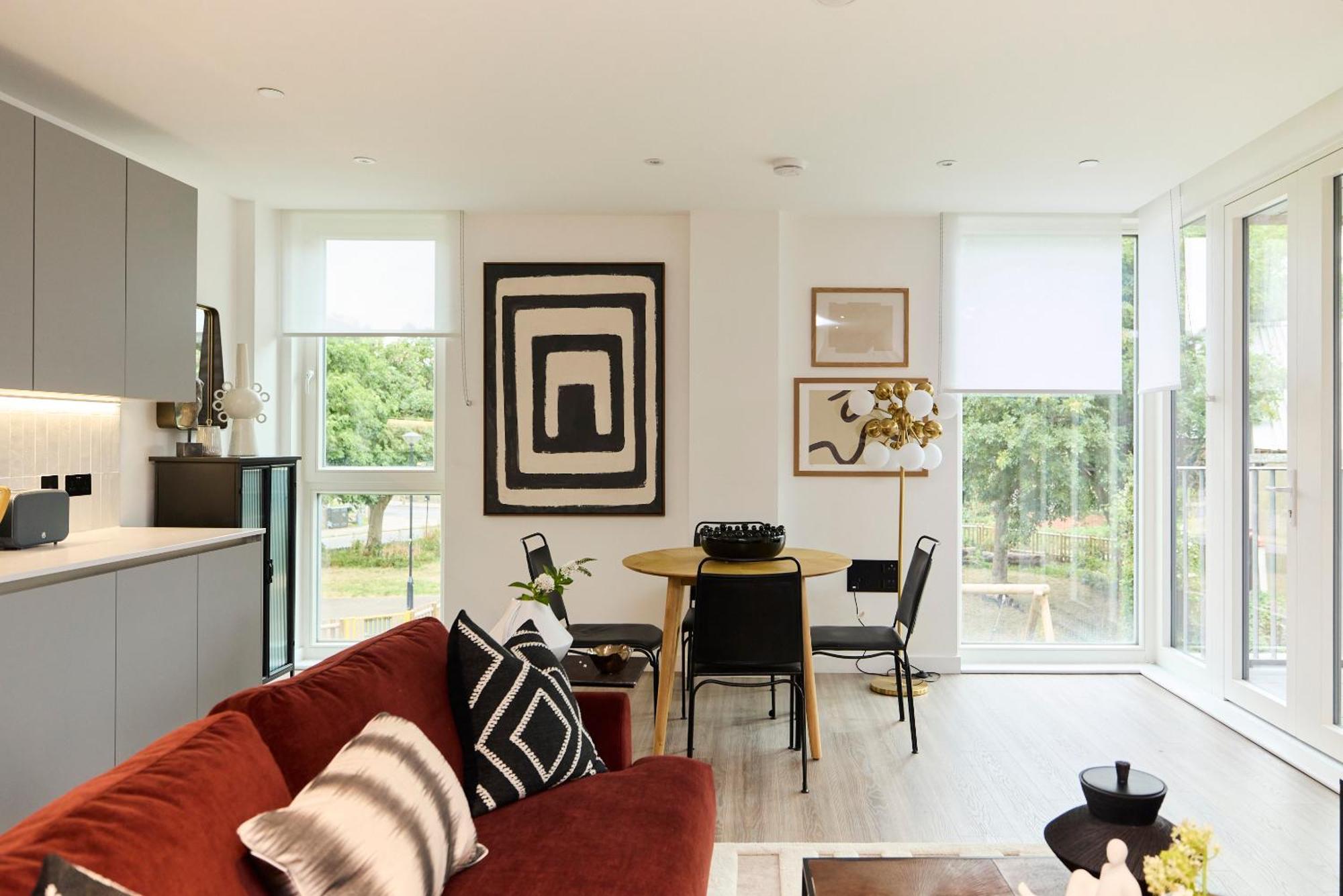 The Tottenham Hale Crib - Trendy 2bdr Flat With Balcony Apartment