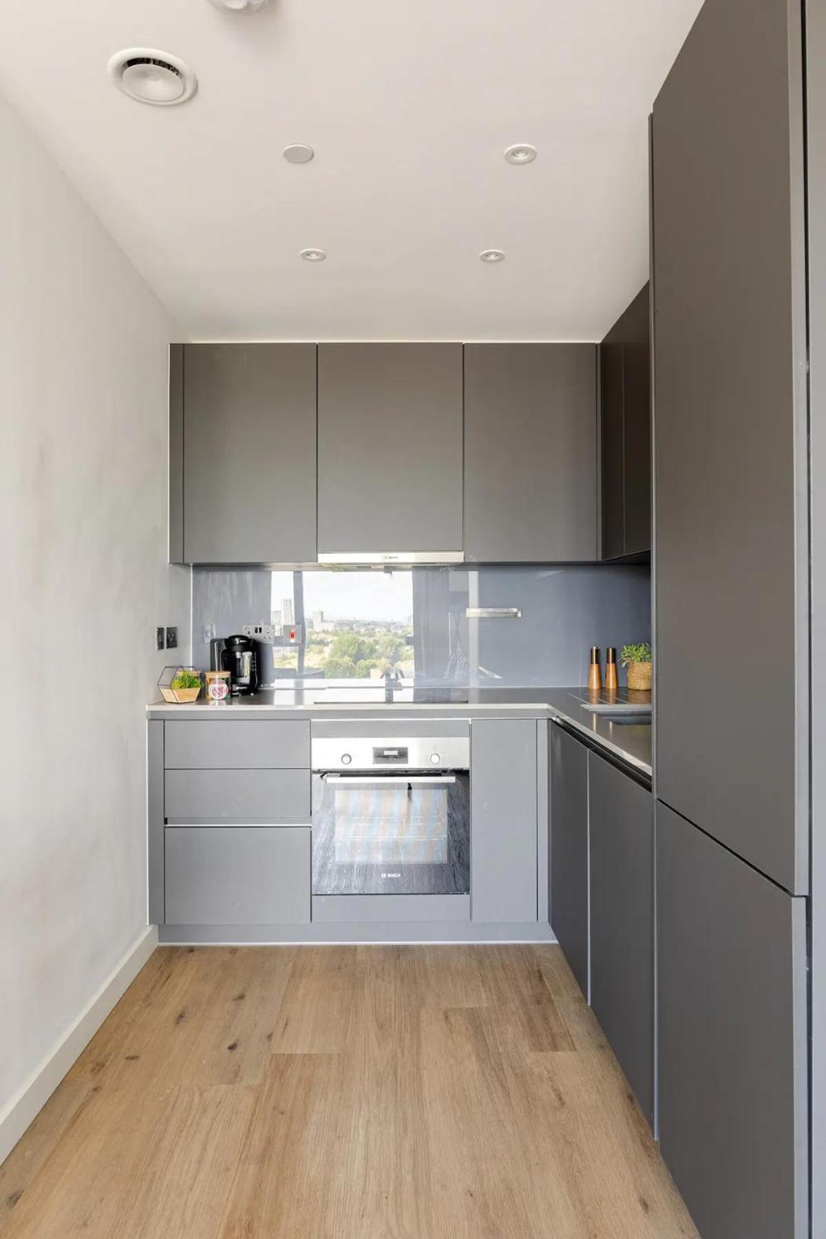 Elegant Penthouse In Stratford - Walk To Tube & Near Canary Wharf Londres