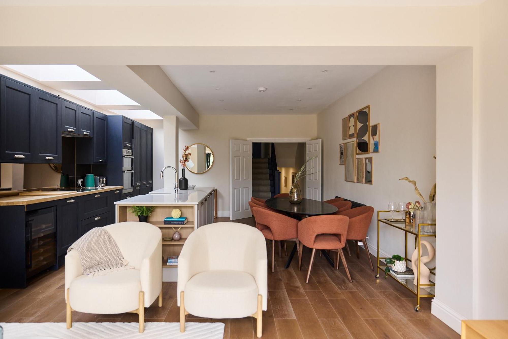 The Brondesbury Park - Sparkling 3bdr Flat With Garden Appartement Londen