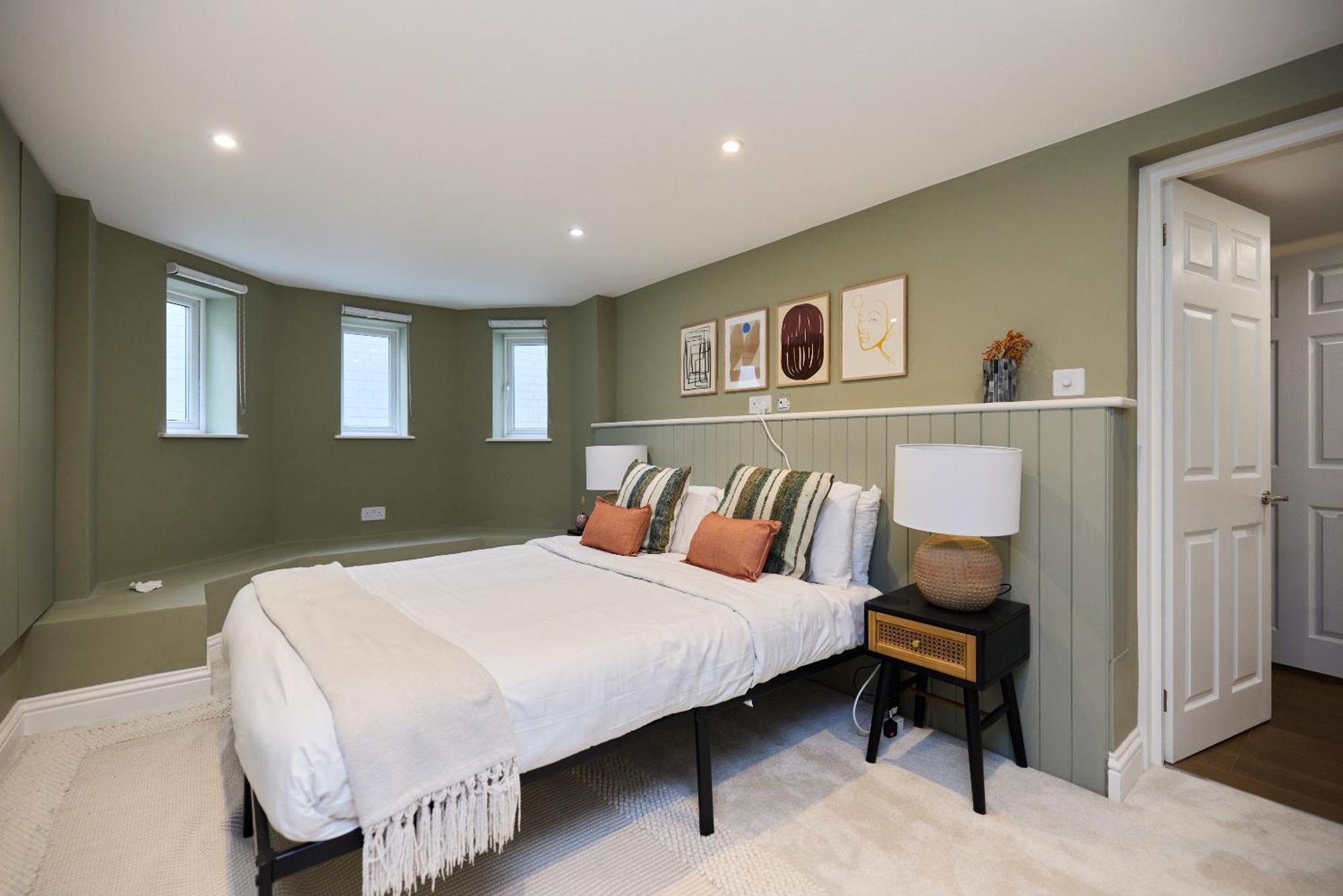 The Brondesbury Park - Sparkling 3bdr Flat With Garden * Londen