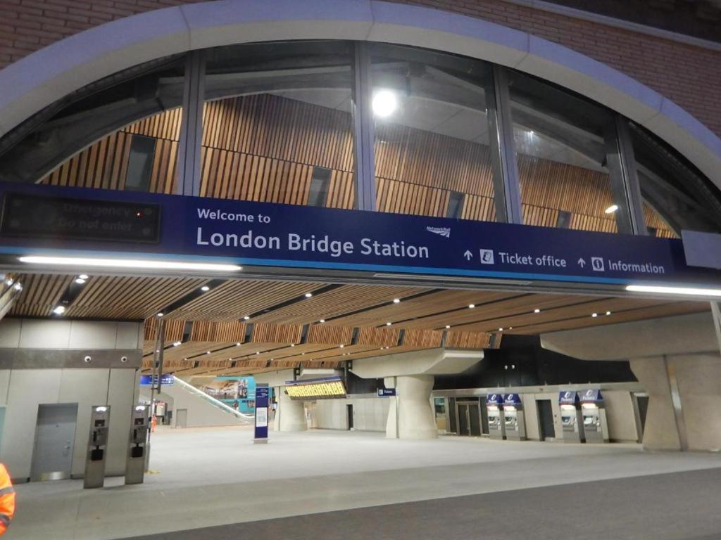 Marx Stylish 1-bed Near Bridge & Tower Bridge - Great Location With Free Parking London