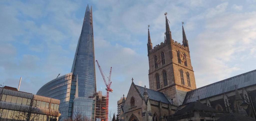 Marx Stylish 1-bed Near Bridge & Tower Bridge - Great Location With Free Parking Apartment