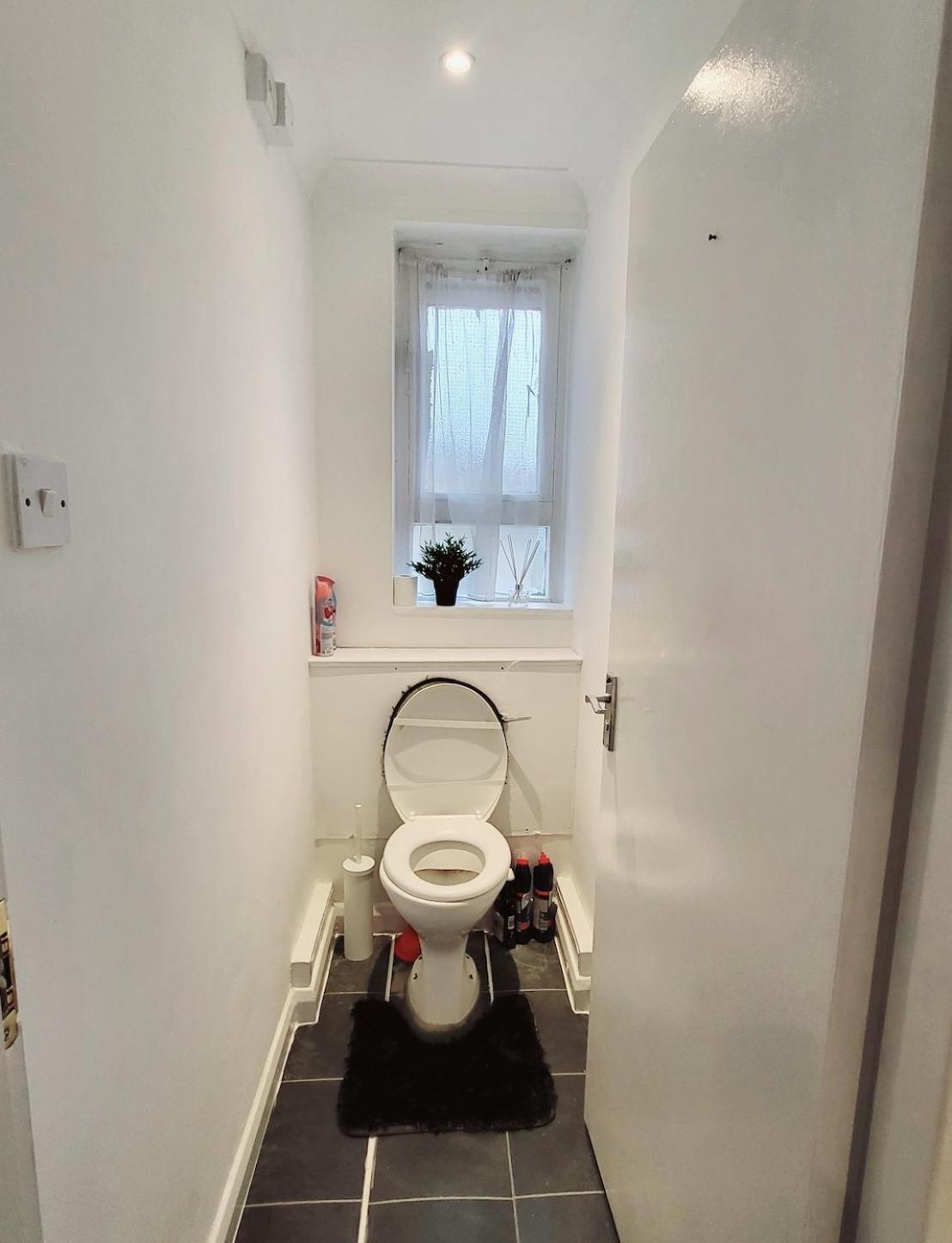 Huge And Affordable 3 Bedroom Flat In Hammersmith For 7 People With Welcome Breakfast Appartement Londen