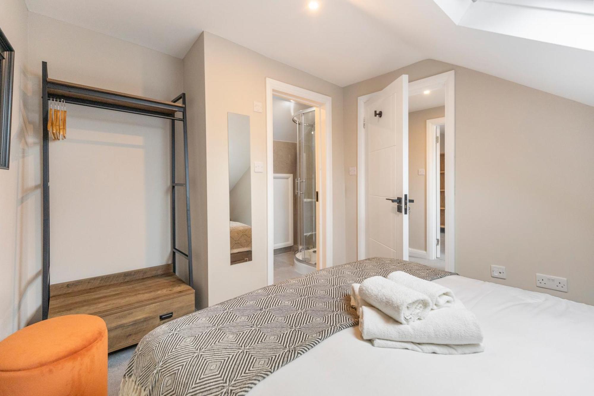 Earthy Elegance Stylish 4br For Urban Escapes Apartamento *