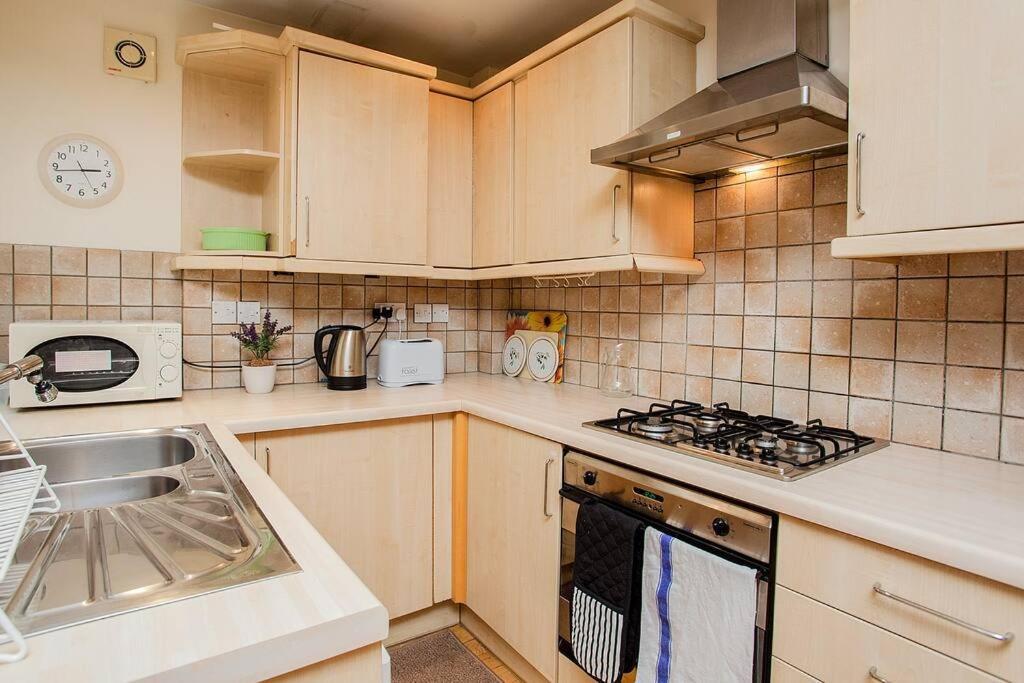 Leilighet Bright 2 Bedroom Flat In London