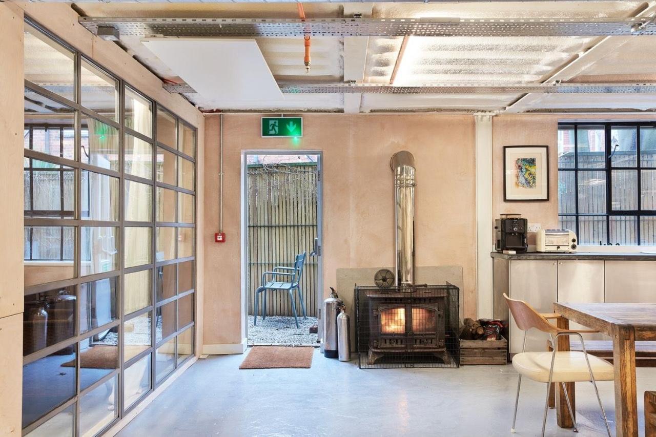 Apartment Inner Landing