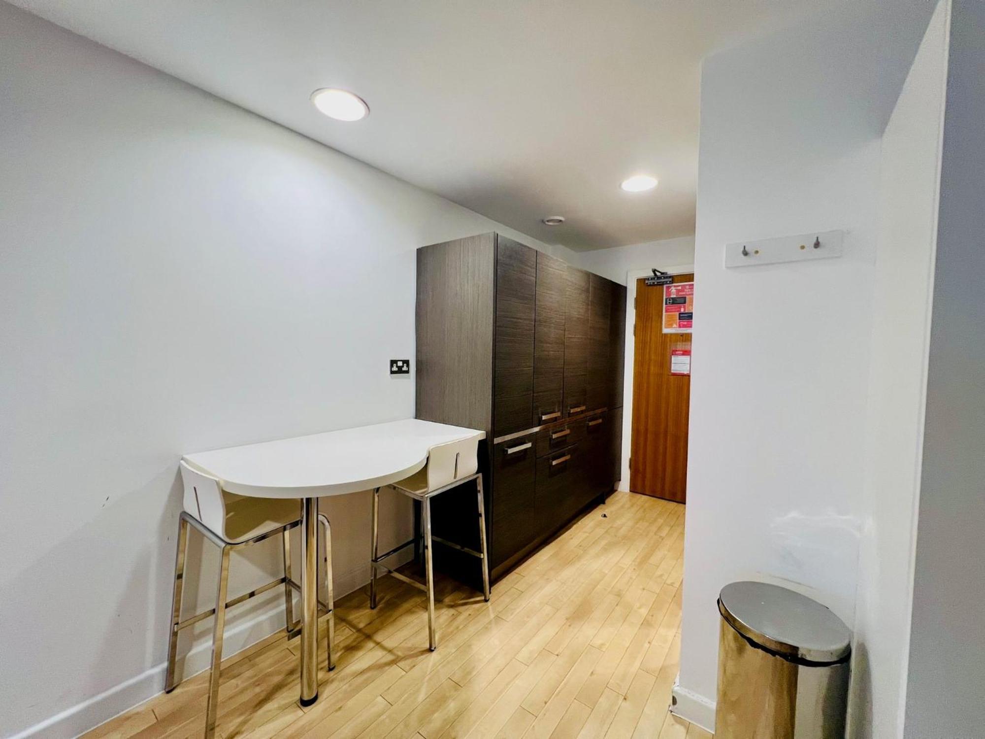 Stuhomes - Arundel House Apartment *
