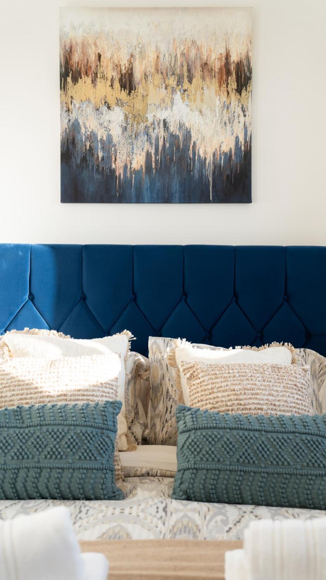 Boutique And Stylish 4 Bed In Feriehus