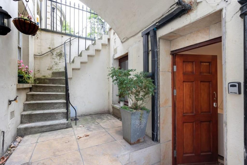 Apartment Cosy Little Venice Pied-a-terre By Morethanstays