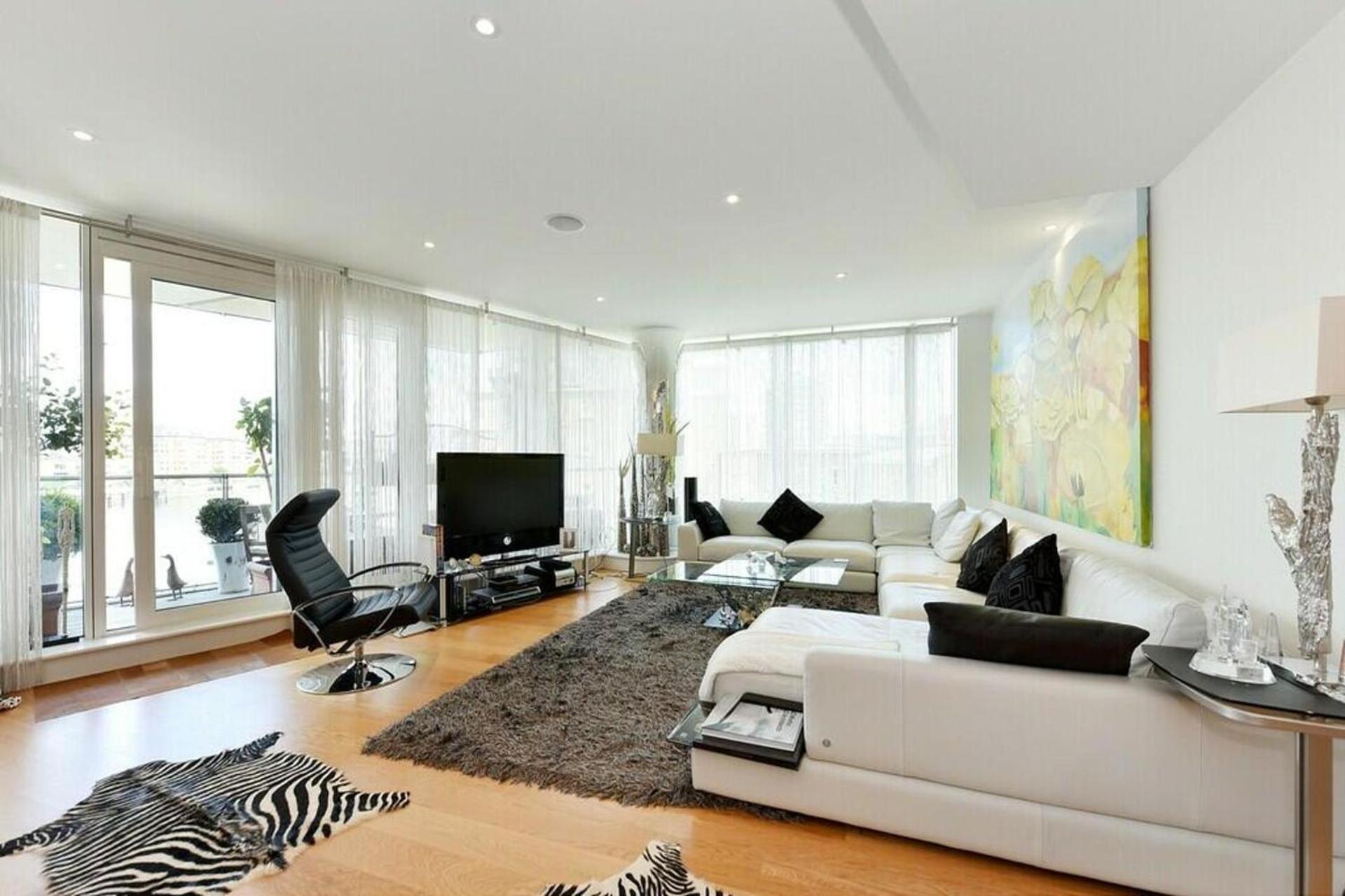 Appartement Luxury In Battersea Reach Londen