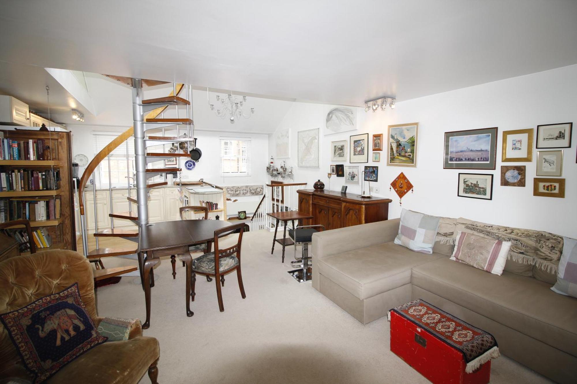 Beautiful Duplex007