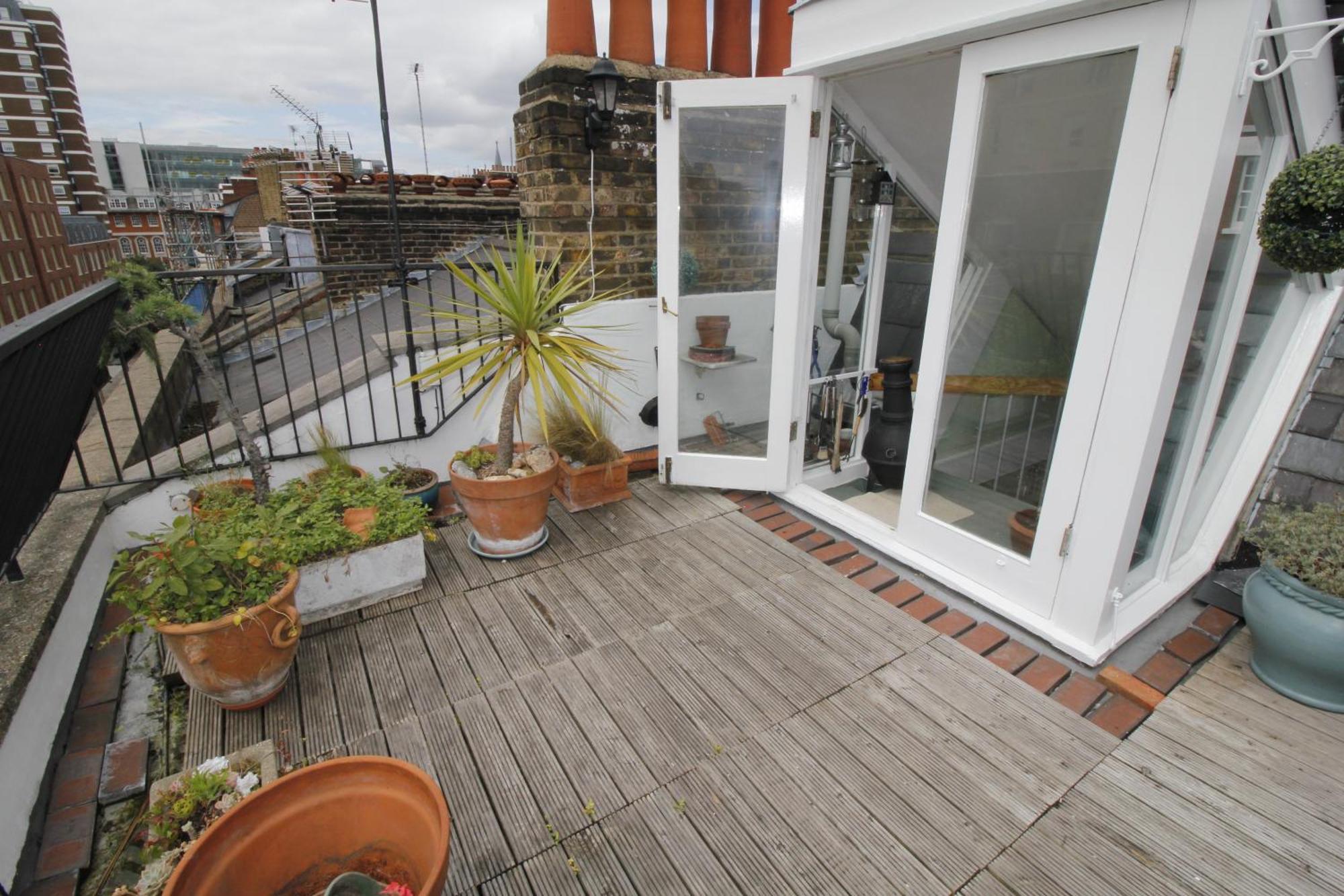 Beautiful Duplex007 *