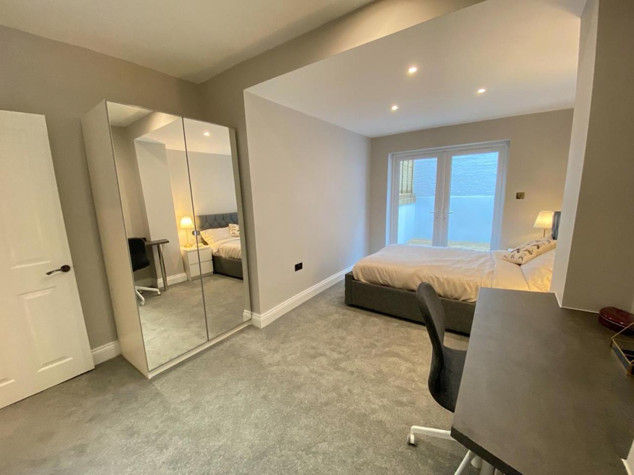 Hammersmith Flat 2 Bedrooms Lgf *