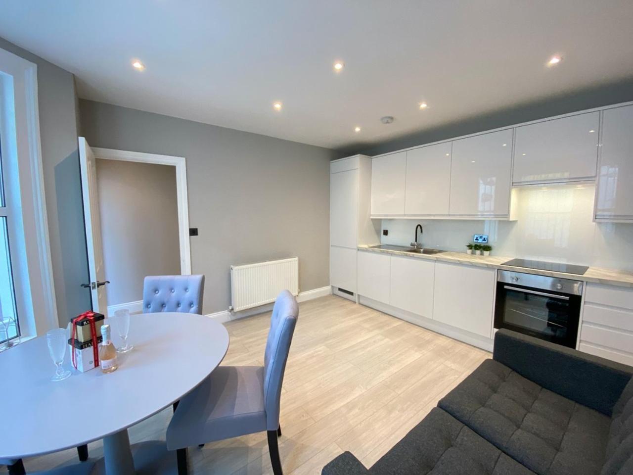 Hammersmith Flat 2 Bedrooms Lgf Apartment