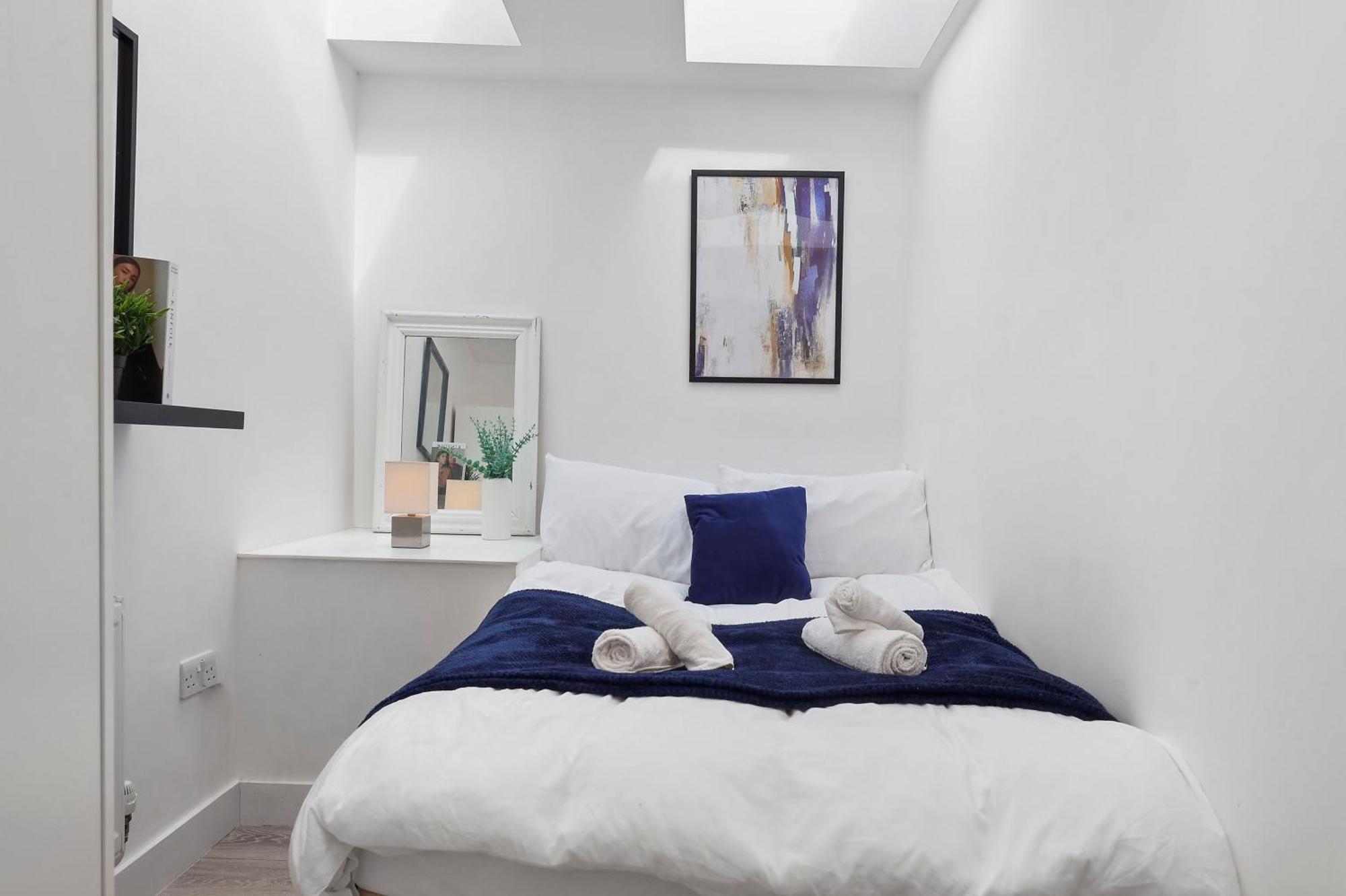 Bright Cosy Greenwich - 3 Bedroom 5 Beds - Free Parking * Londen