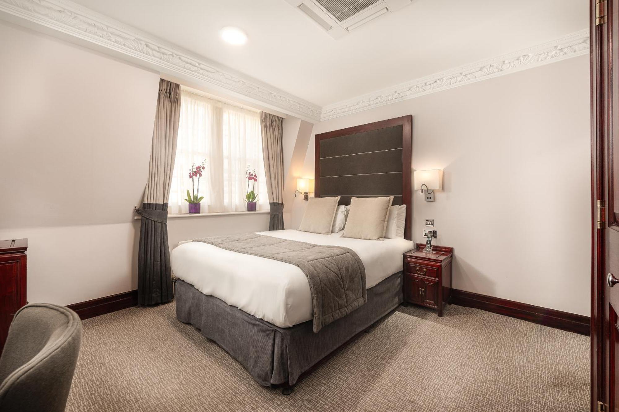 Gem Fitzrovia Hotel London
