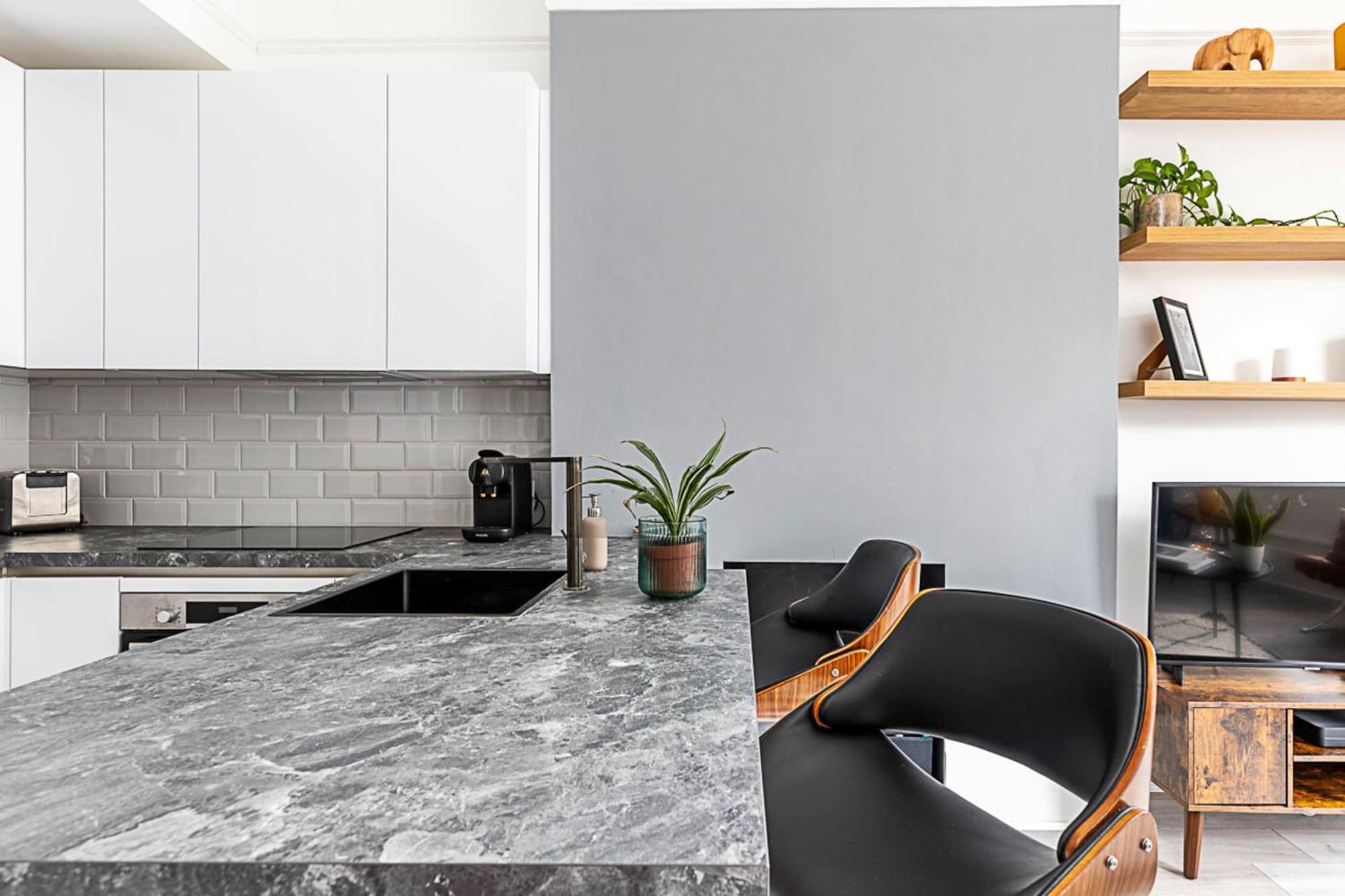 Apartment Stylish Hideaway Flat At Milton Park Highgate