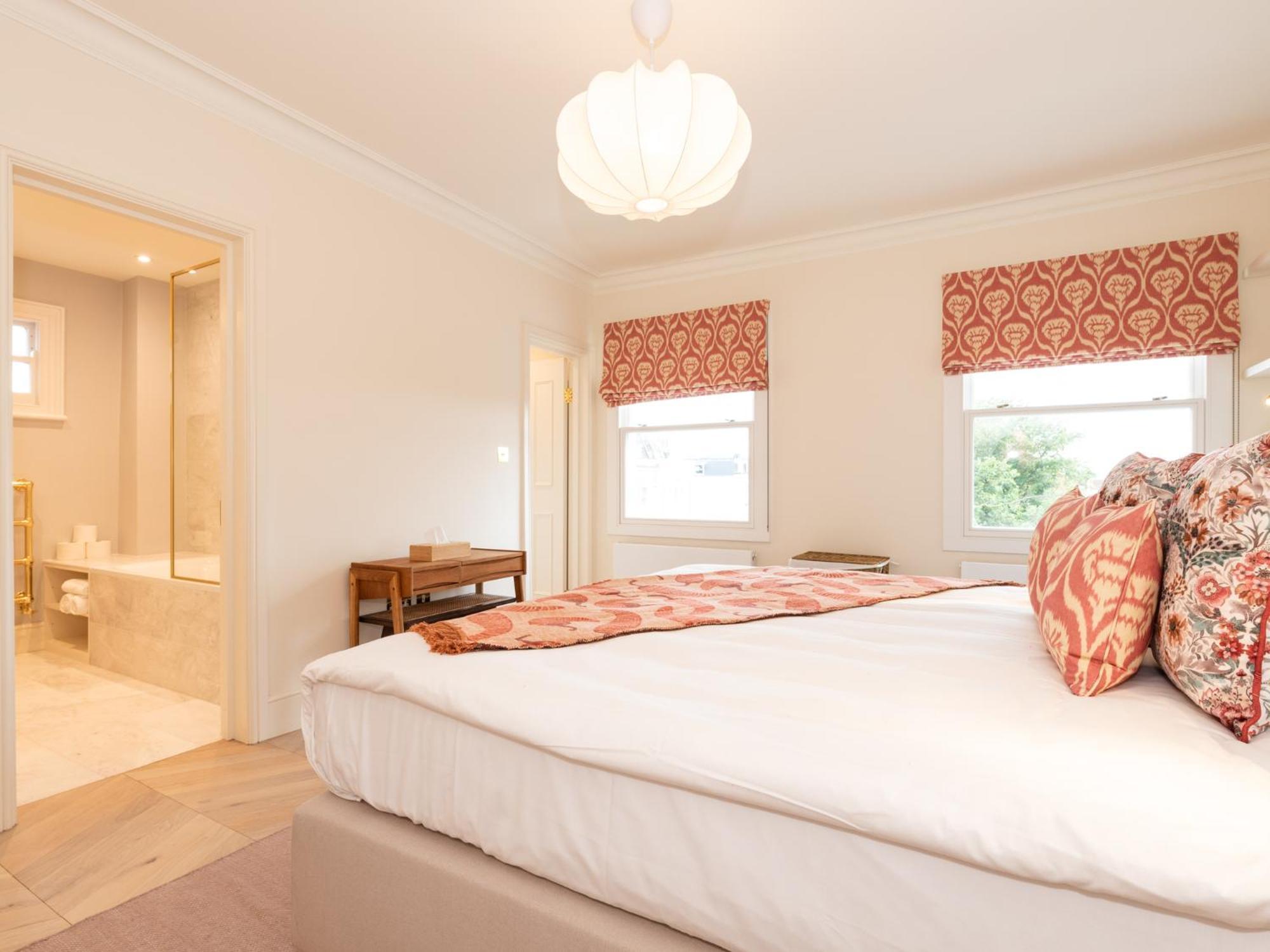 Pass The Keys Elegant 3bedroom Flat In The Heart Of Notting Hill