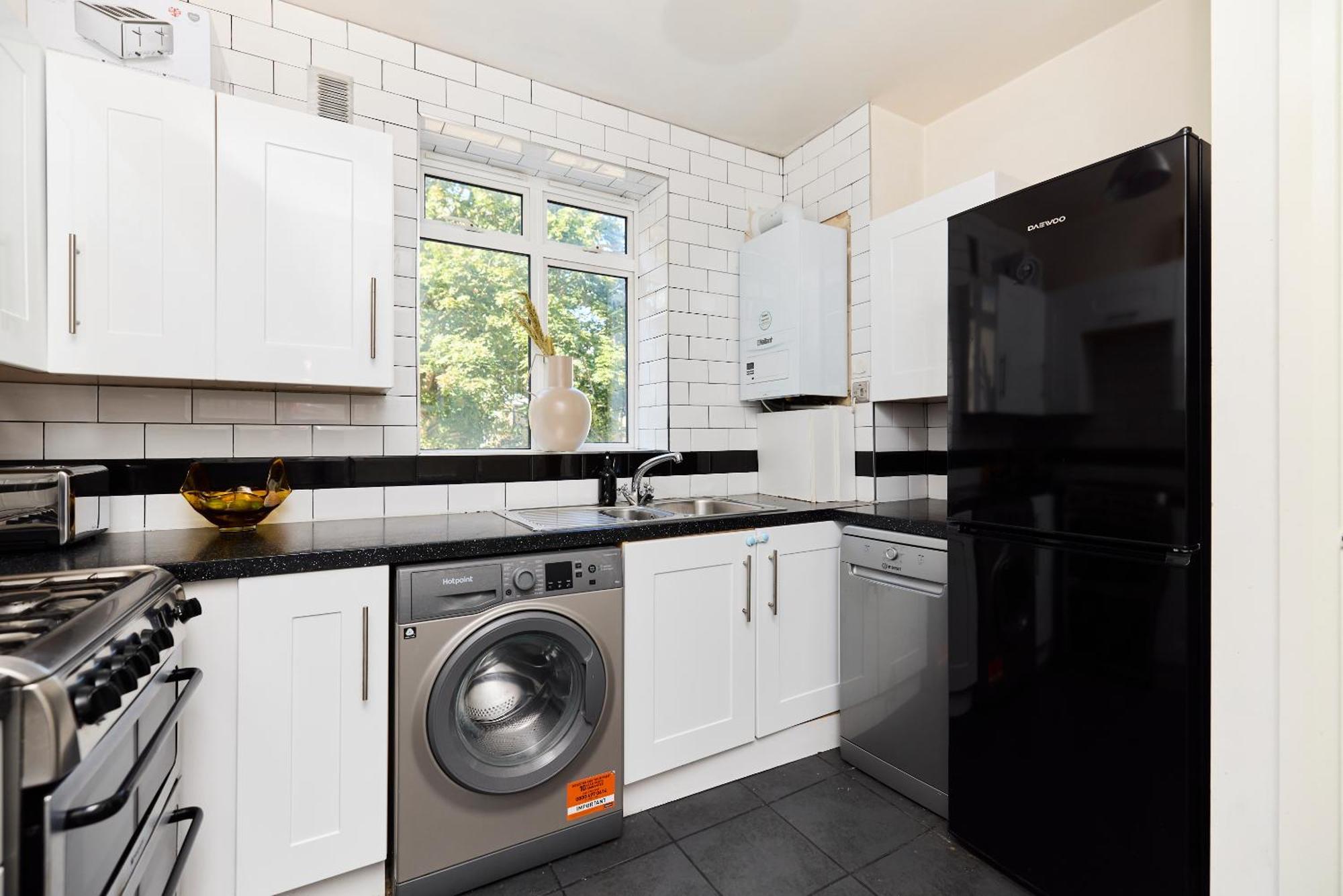 The Holloway Place - Modern 1bdr Flat With Balcony Appartement