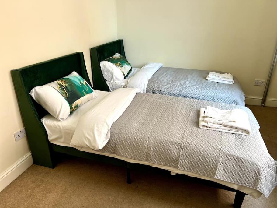 Apartment Spacious 2br Flat Near Hyde Park