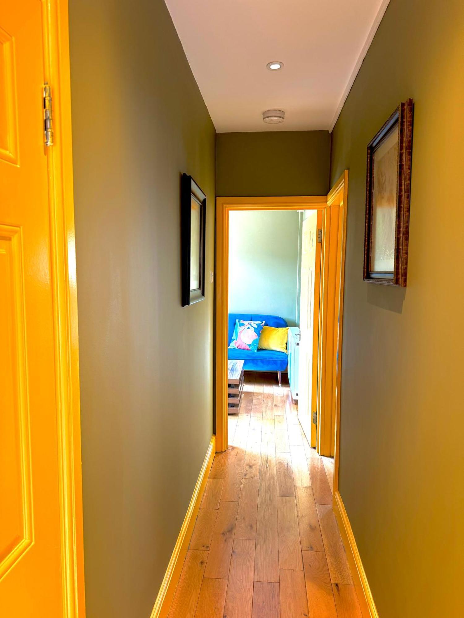A Lovely 1 Bedroom Flat / Modern-cosy * Londen