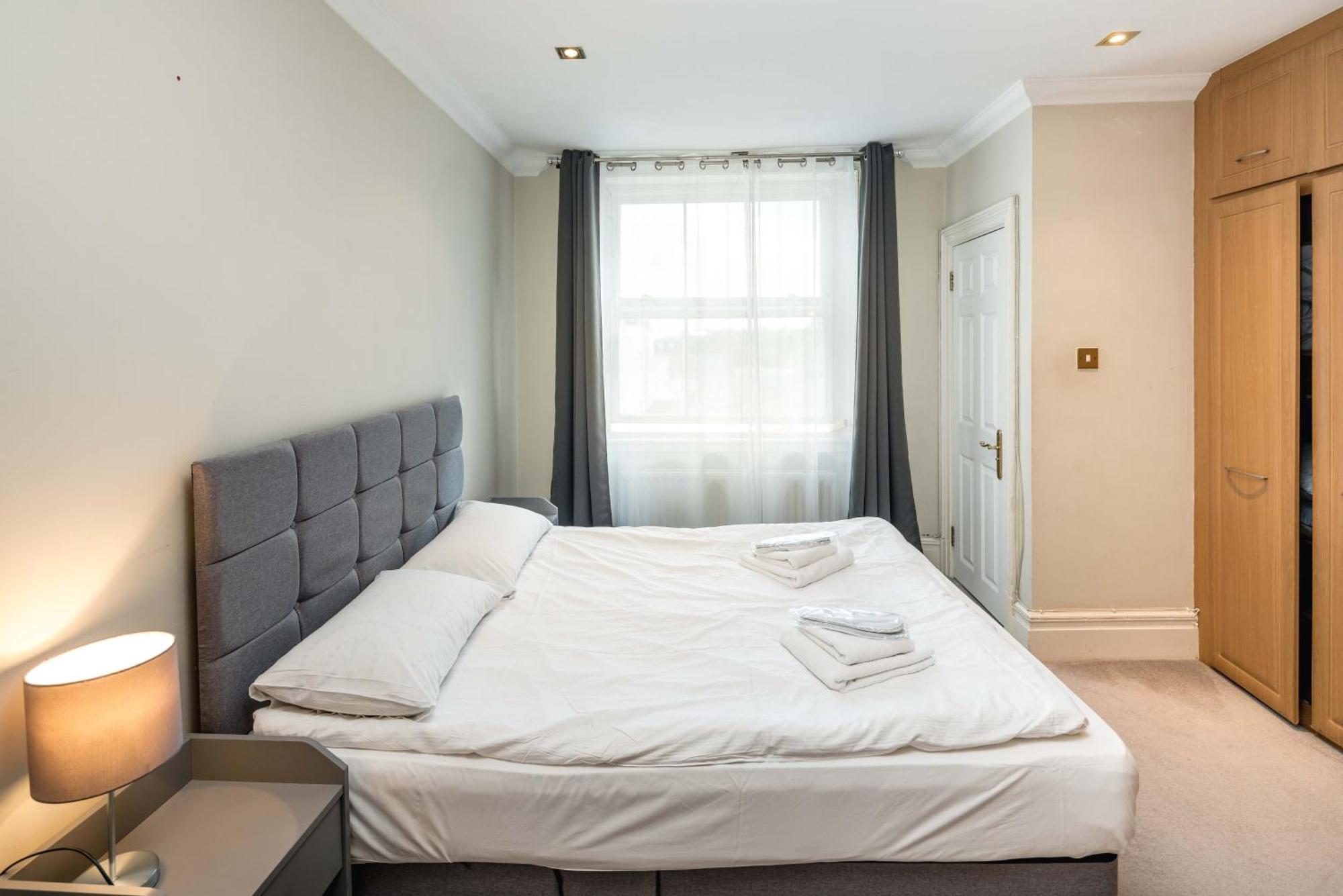 Apartamento Kensington Skyline Penthouse *