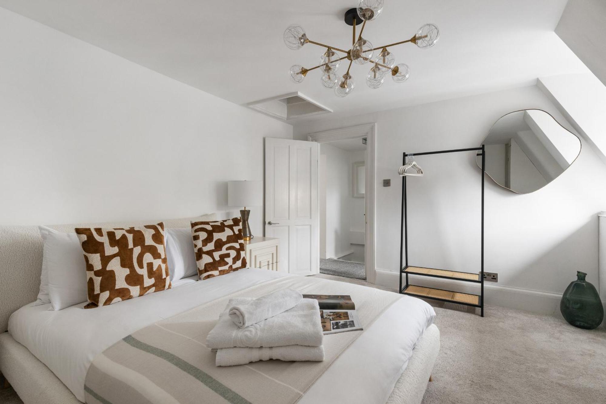Serenity Escape - La Reserve Knightsbridge Appartement Londen
