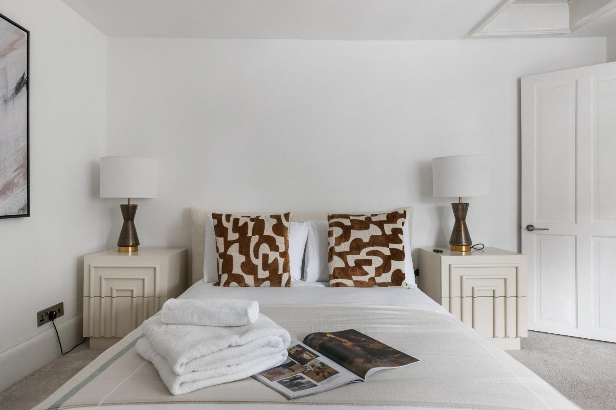Serenity Escape - La Reserve Knightsbridge Appartement