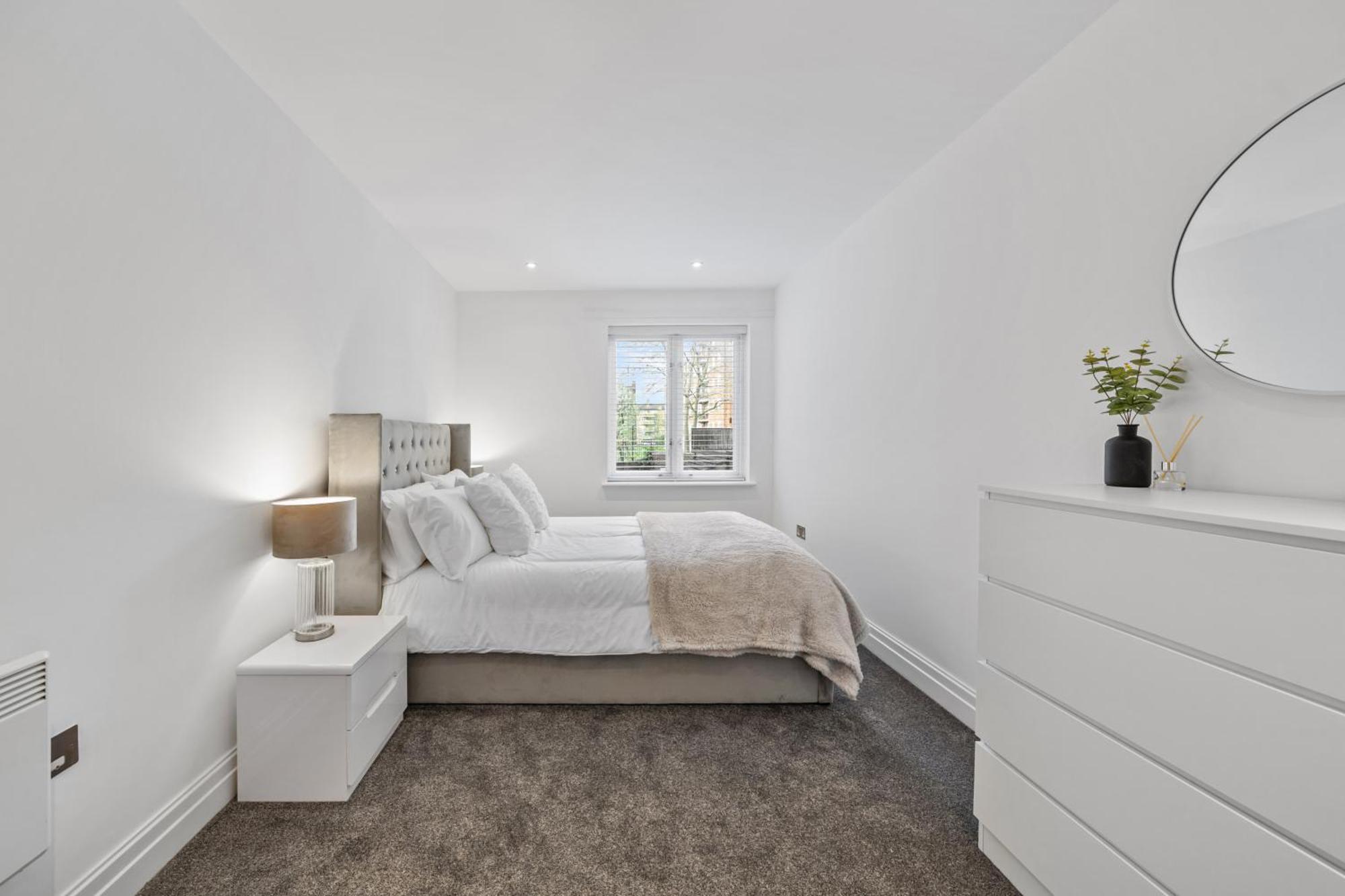 Apartment 2 Bedroom In Hoxton Square, Shoreditch, London, N1