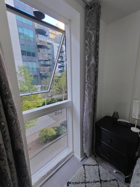 Homestay Canary Wharf London