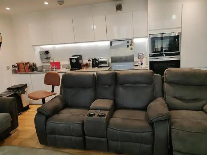 Canary Wharf Homestay London