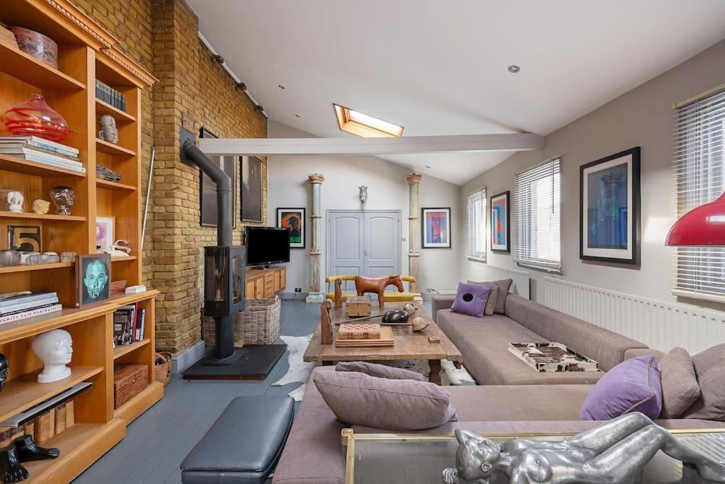 Ferienhaus Iconic House In Wandsworth London