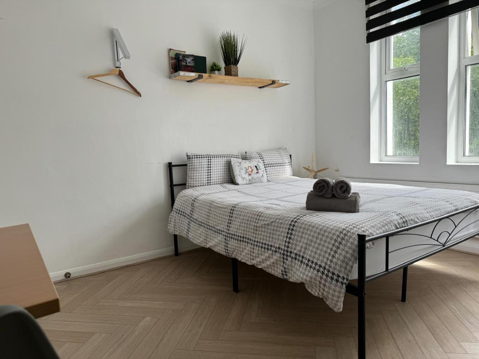 Apartment Newly Renovated & Ensuite Rooms! - Camberwell London