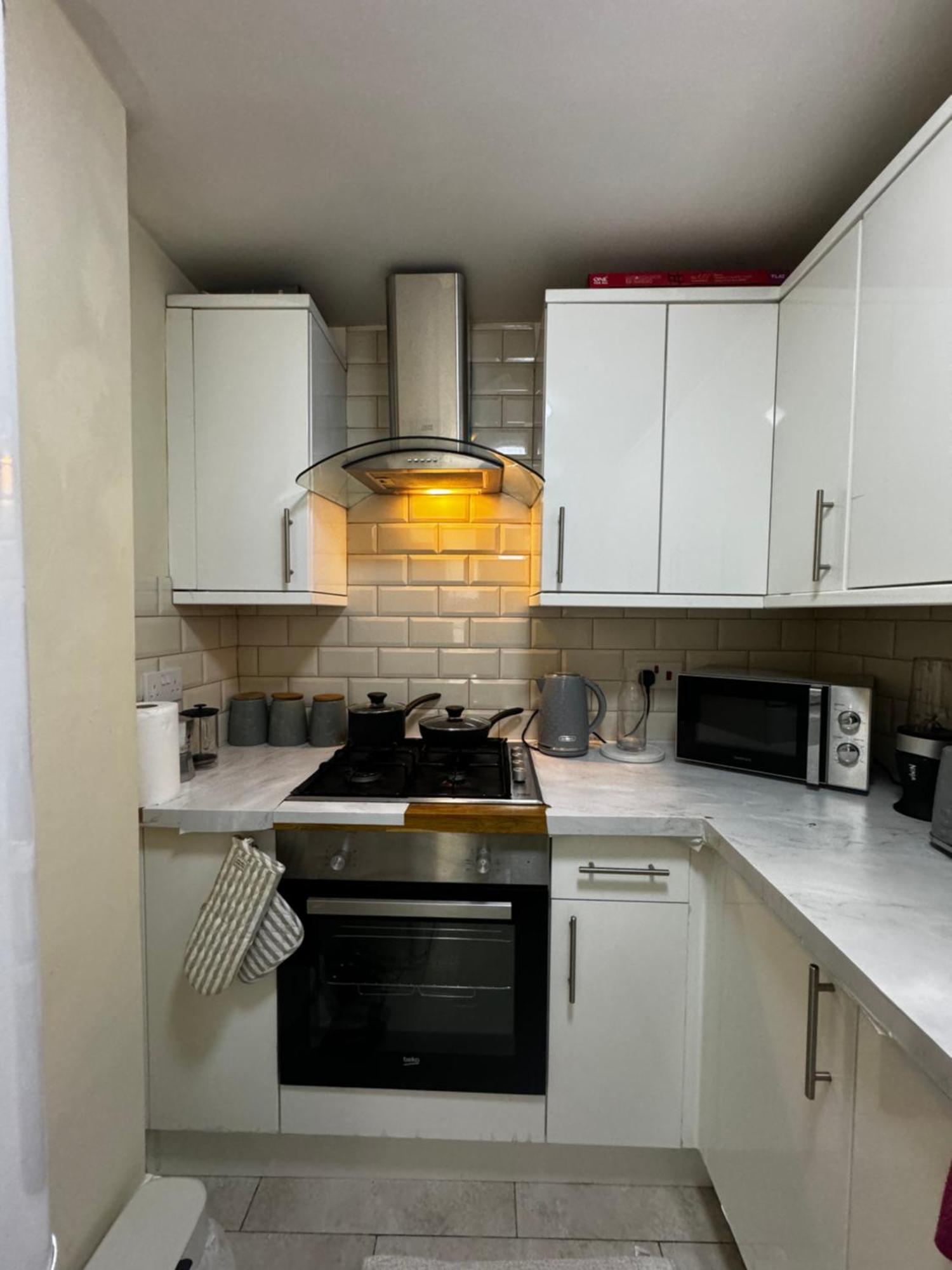 5 Min From Westfield, Stratford, , And Elizabeth Olympic Park With Free Netflix Appartement