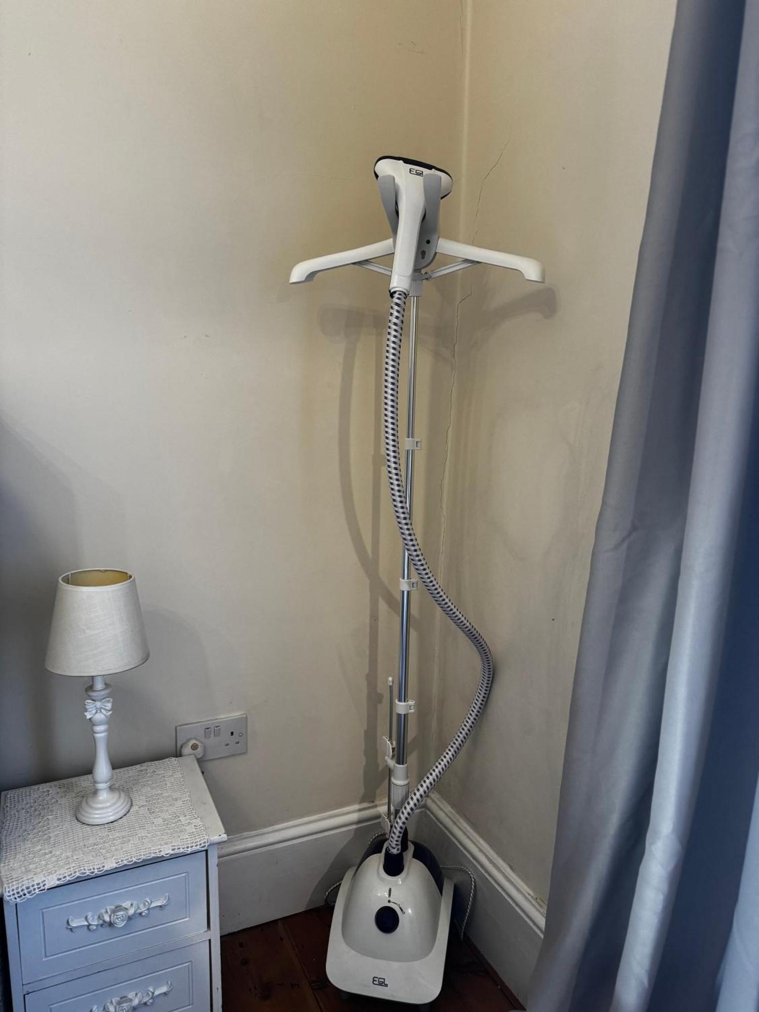 Appartement 5 Min From Westfield, Stratford, , And Elizabeth Olympic Park With Free Netflix Londen