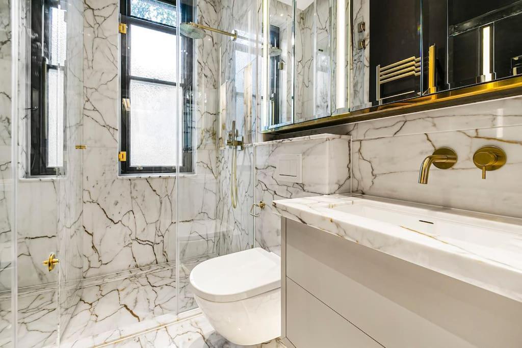 Ultra Luxury Holland Park Londres