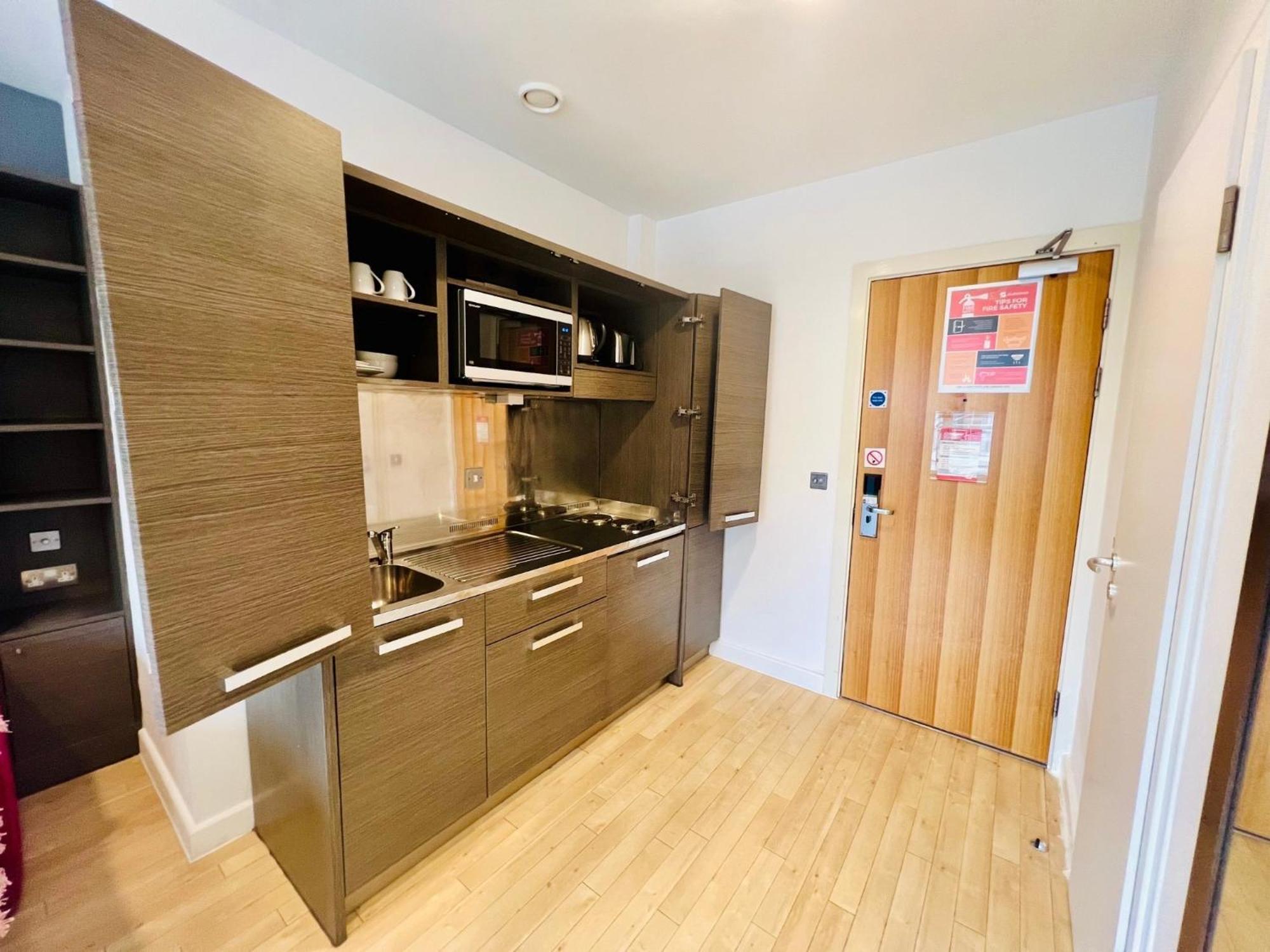 Stuhomes - Arundel House London